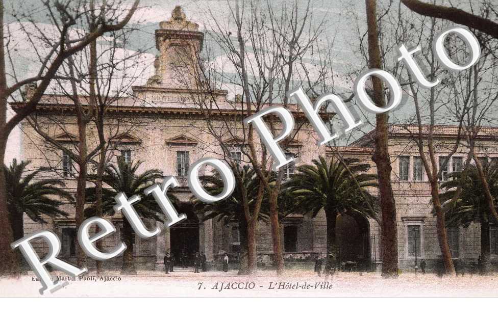 l&#039;hotel de ville (couleur)