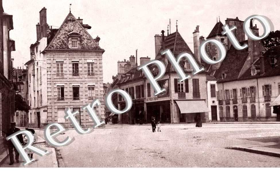  (place des Cordeliers)