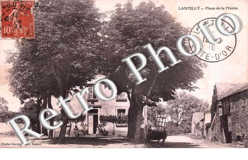 PLACE DE LA MAIRIE