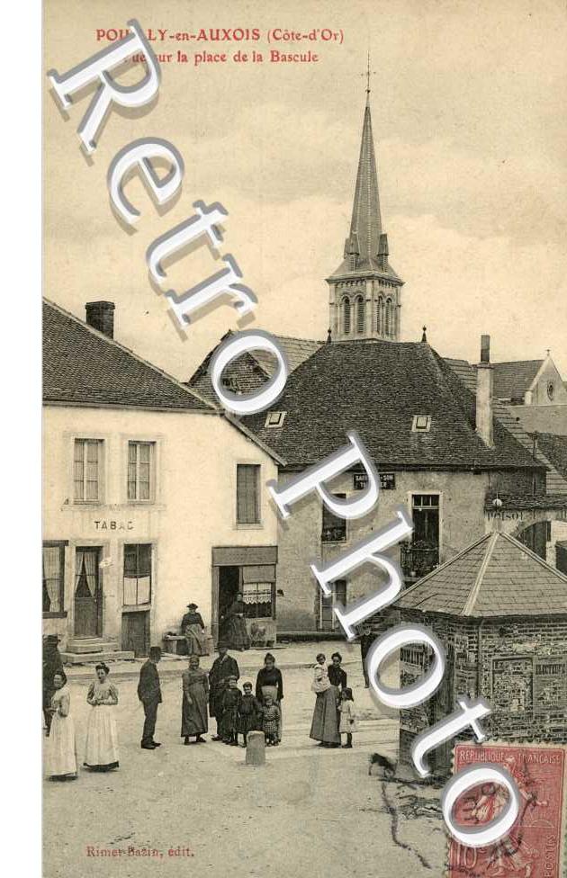 vue sur la place de la Bascule