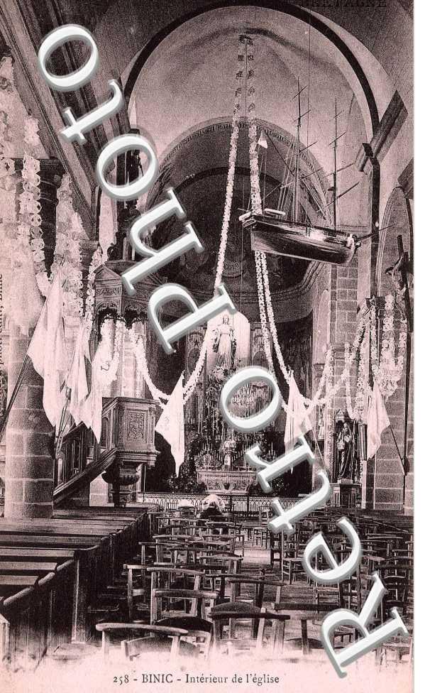 interieur de l&#039;Eglise
