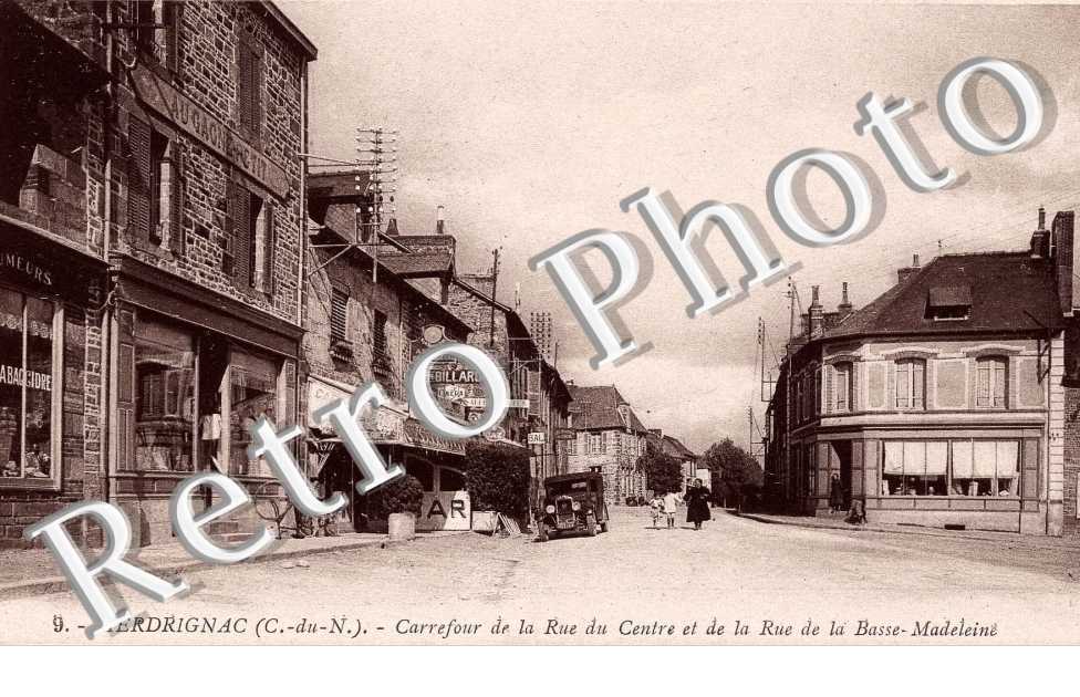 Carrefour de la rue du centre et de la rue de la