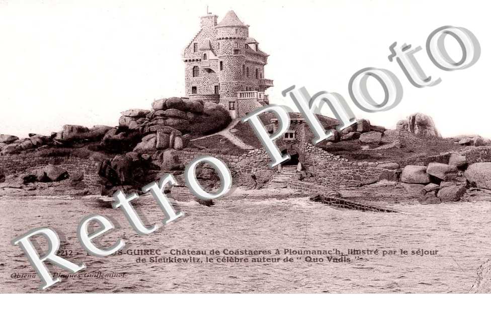 chateau de Coastaers a Ploumanach
