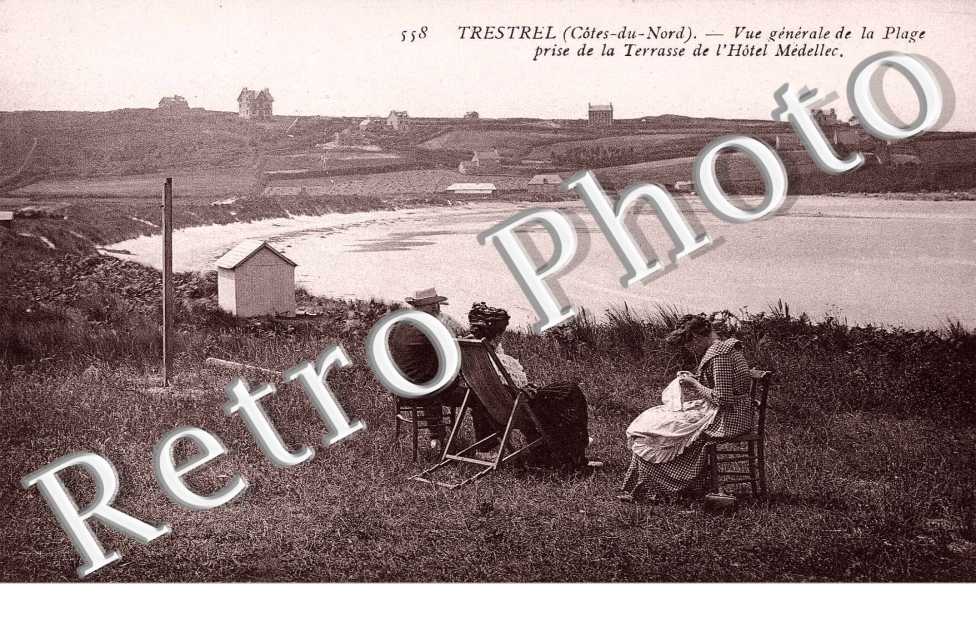 TRESTREL  -  vue generale de la plage prise de la terrasse de l&#039;hotel Medellec