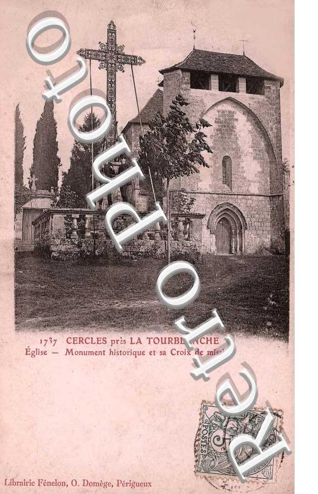 Monument historique et sa croix de mission
