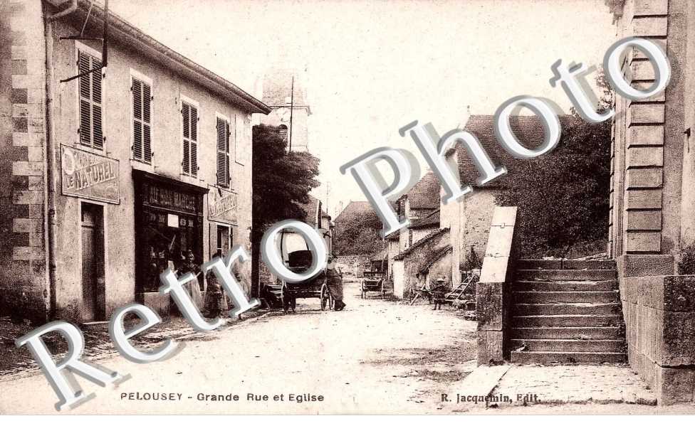 grande rue et eglise