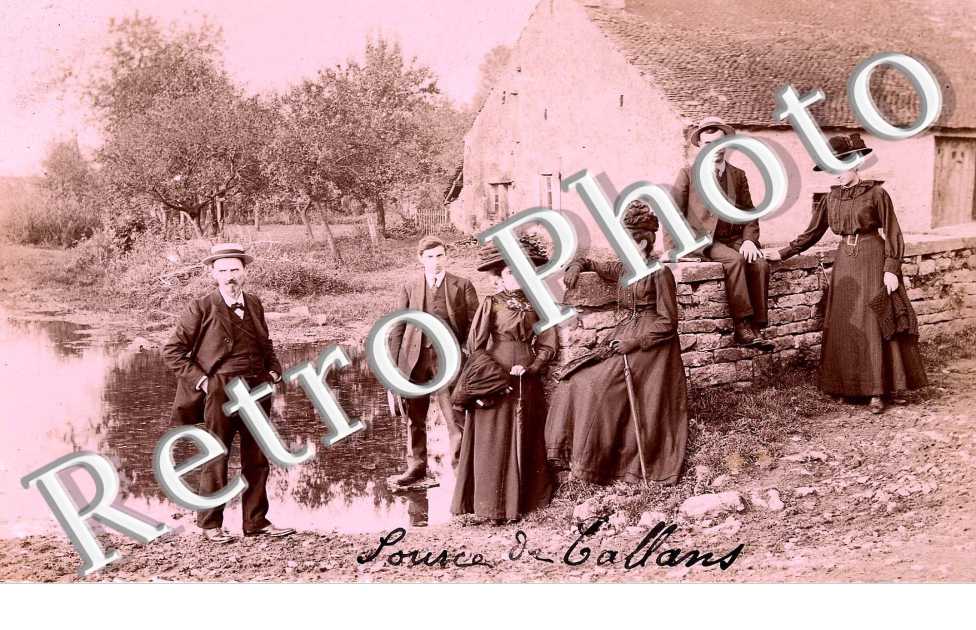 Source de Tallans - Groupe de Personnes
