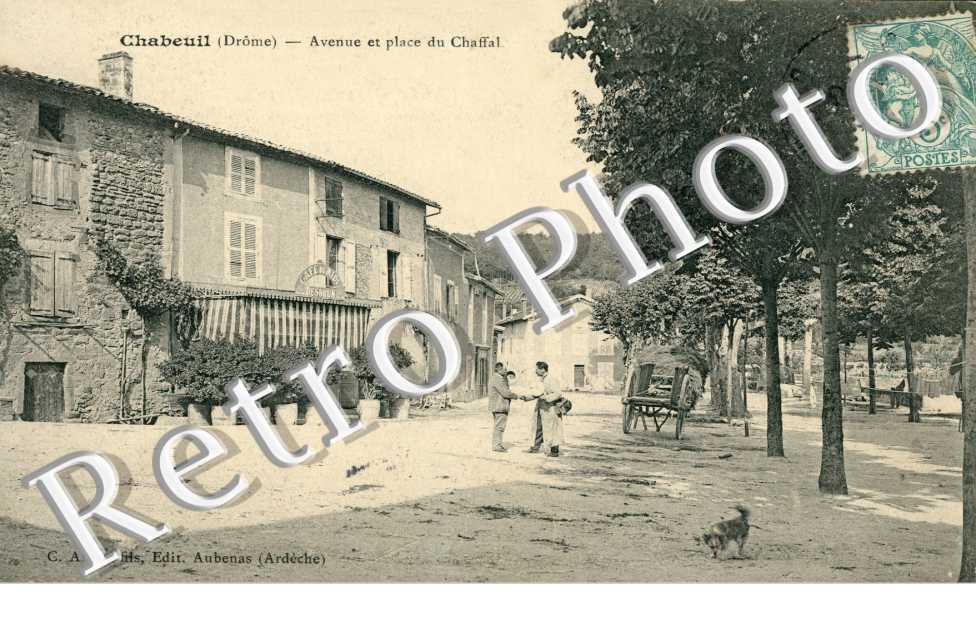 Avenue et place du Chaffal