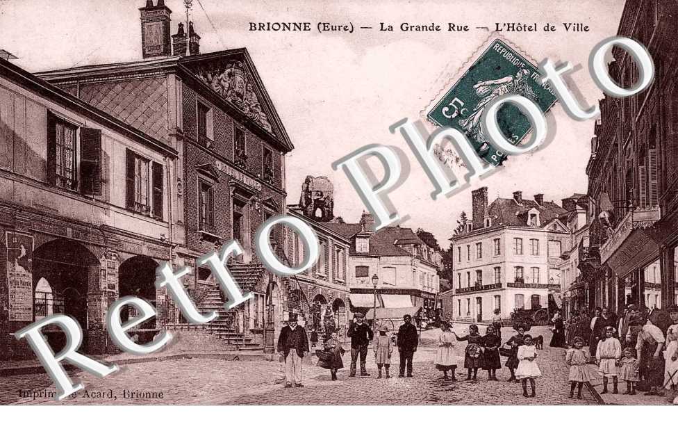 la grande rue, l&#039;hotel de ville