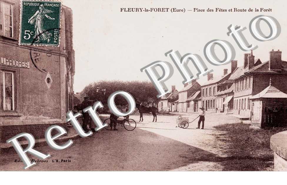 Place des fetes et route de la foret