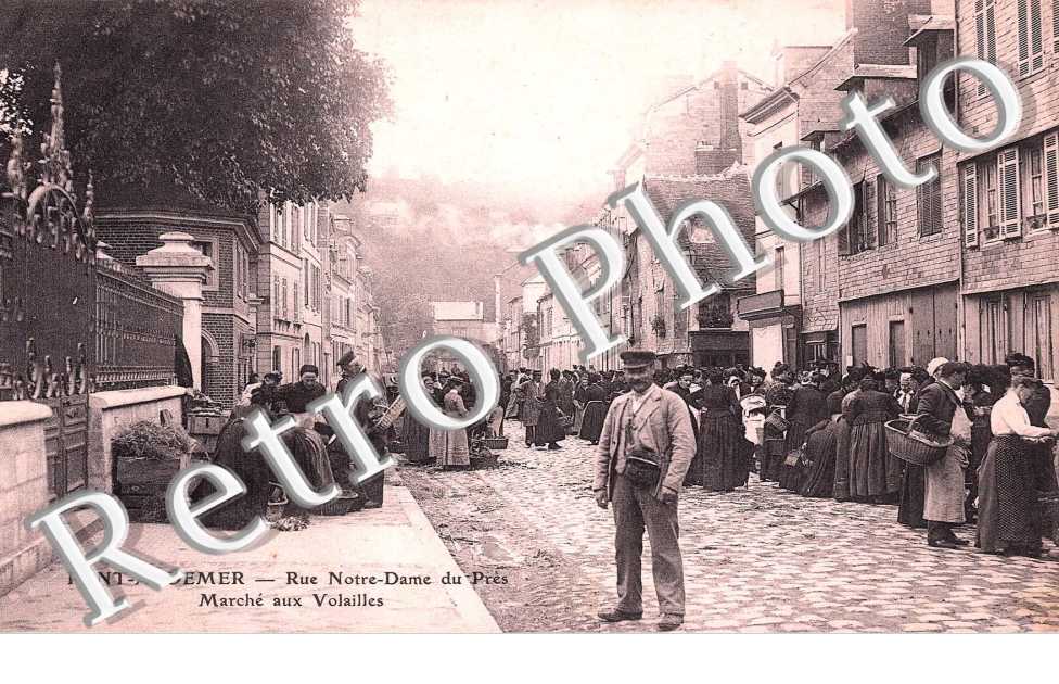 Rue Notre-Dame du pres - Marche aux volailles
