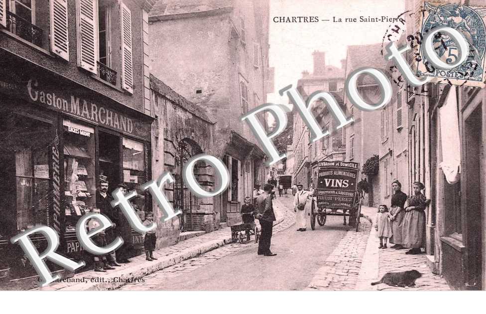 LA RUE SAINT PIERRE