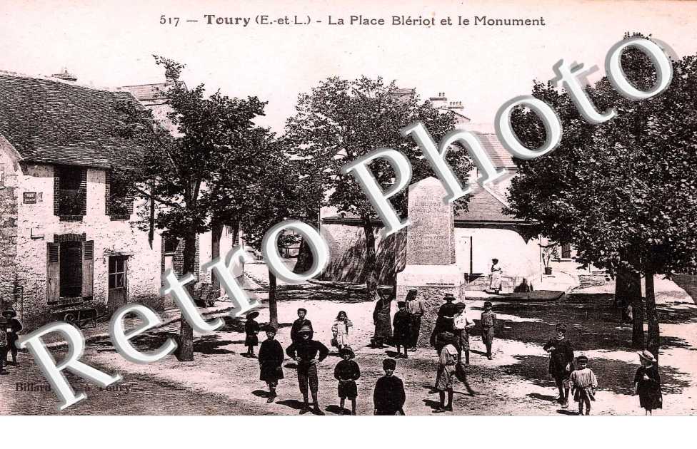 la place Bleriot et le monument