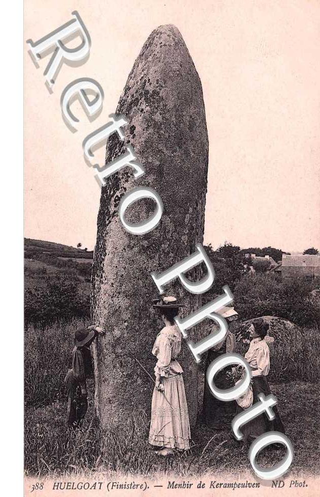 Huelgoat, Menhir de Kerampeulven