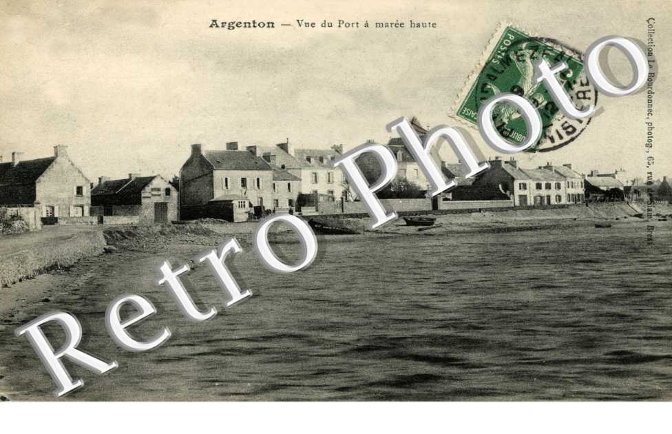 Argenton - vue du port a maree haute
