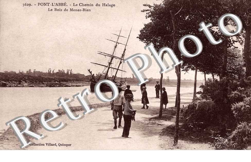 le Chemin du Halage, le Bois de Menez-Bien