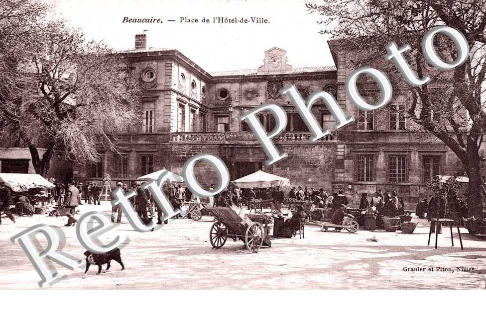 place de l&#039;hotel de ville