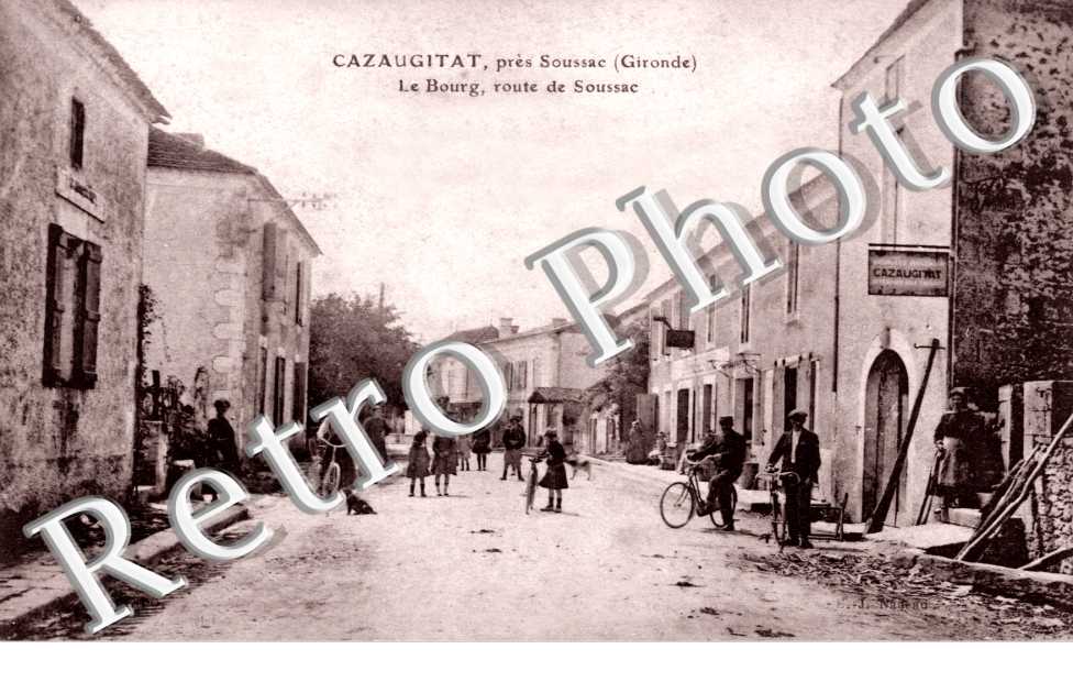 Le bourg - route de Soussac