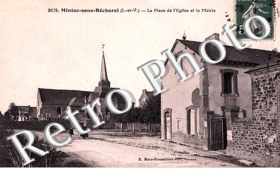 Place de l&#039;Eglise etla Mairie