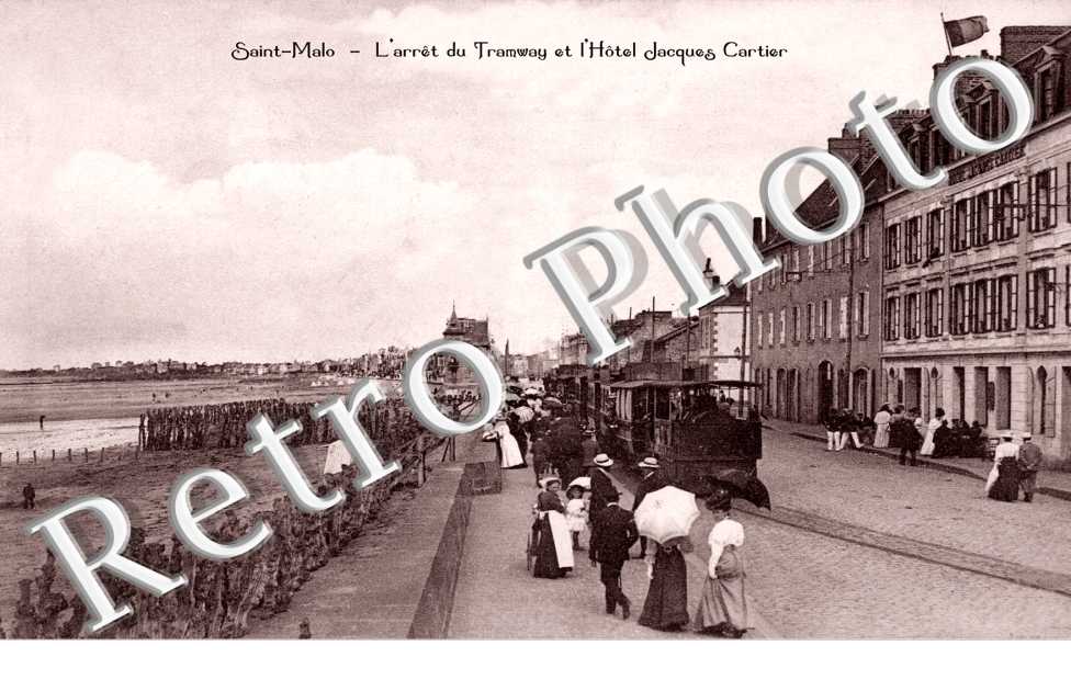 L&#039;ARRET DU TRAMWAY