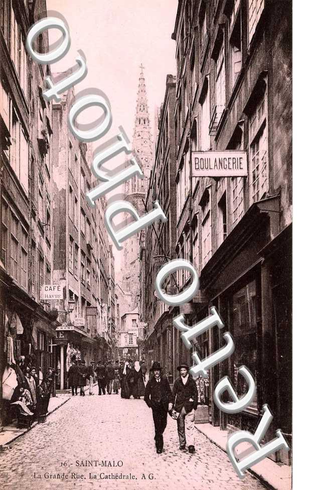 la grande rue - la cathedrale
