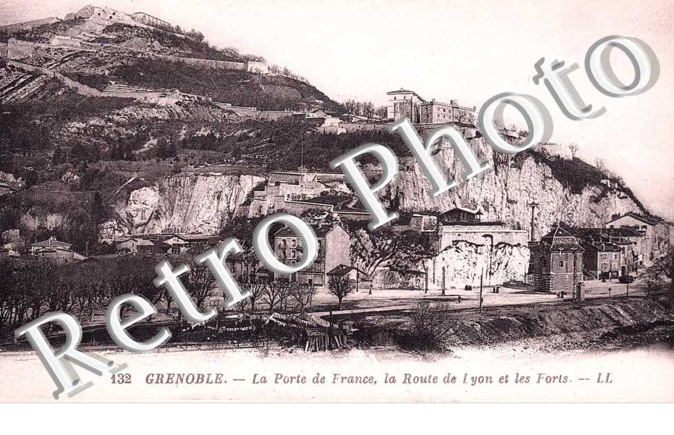 LA PORTE DE FRANCE,LA ROUTE de LYON