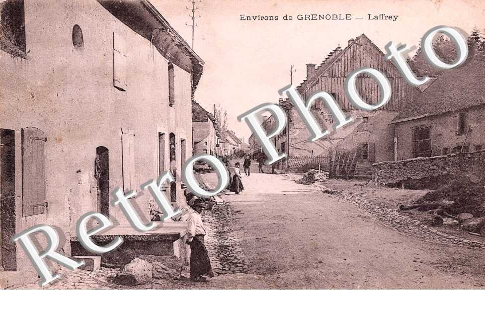 une rue du village