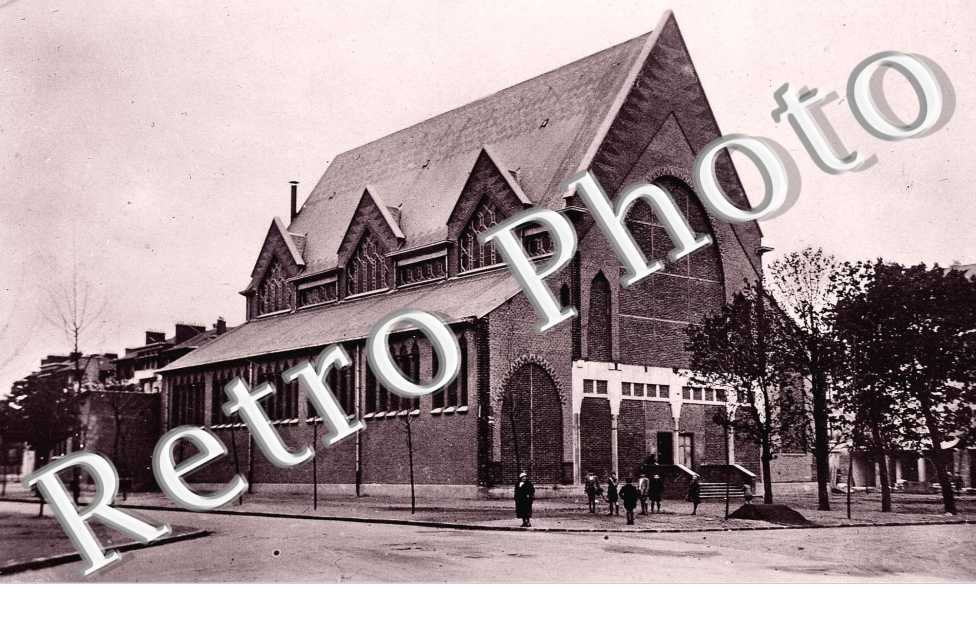EGLISE NOTRE DAME DE LA PAIX  CITE JARDIN
