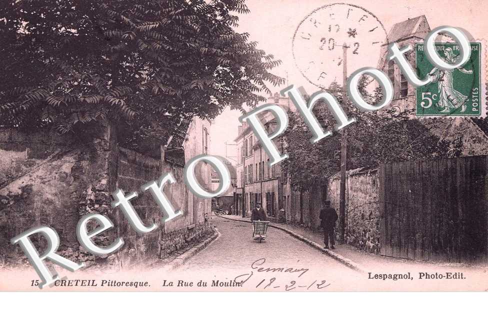 LA RUE DU MOULIN