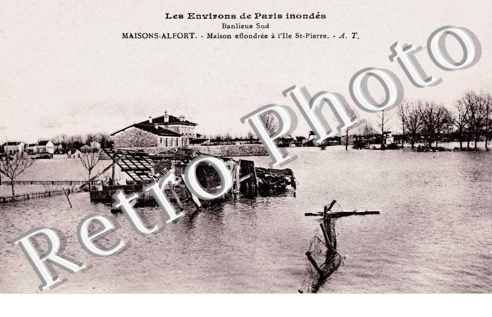 Maison éffondrée à l'ile Saint Pierre pendant les inondations de 1910
