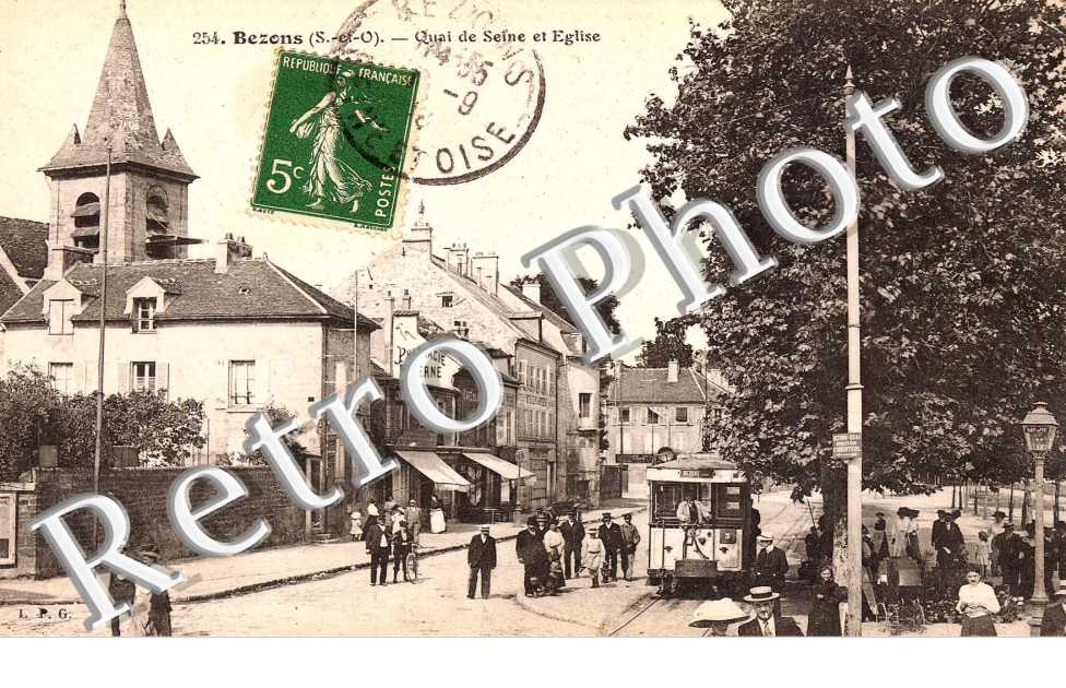 Quai de la Seine et eglise