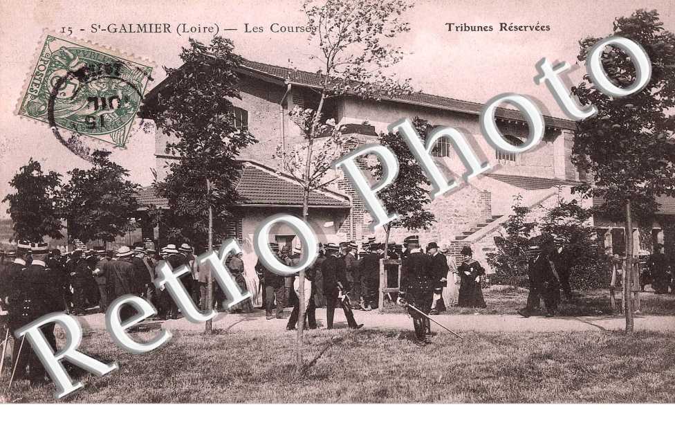 les courses , tribunes reservees