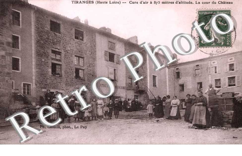 la cour du chateau