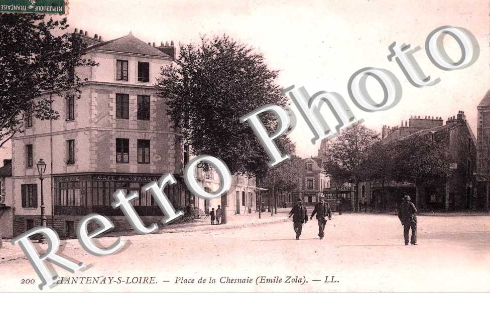 CHANTENAY - place de la Chesnay (Emile Zola)