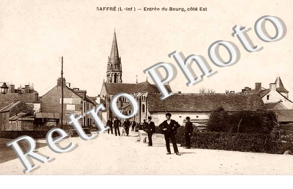 ENTREE BOURG COTE EST