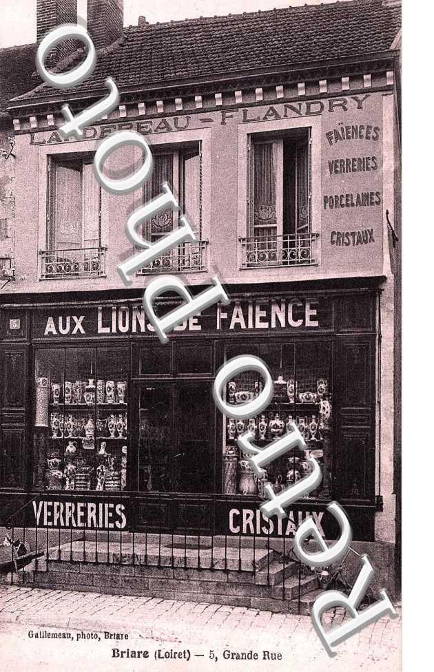 5. grande rue  - Aux Lions de Faiance