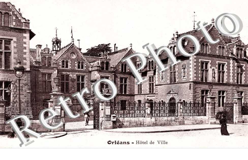 HOTEL DE VILLE