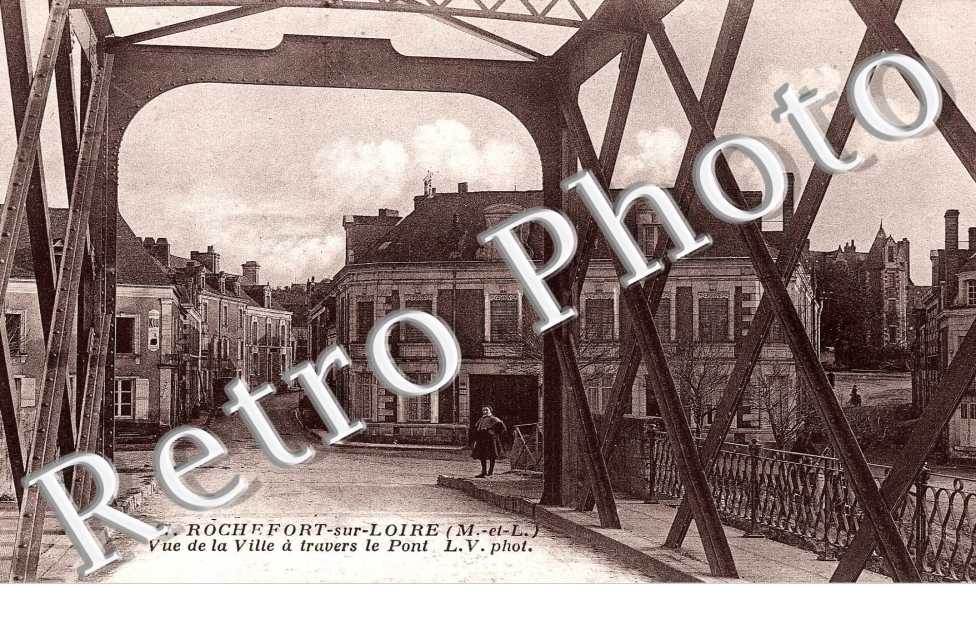 vue de la ville a travers le pont