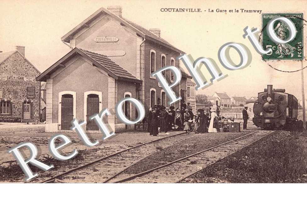 La gare et le tramway