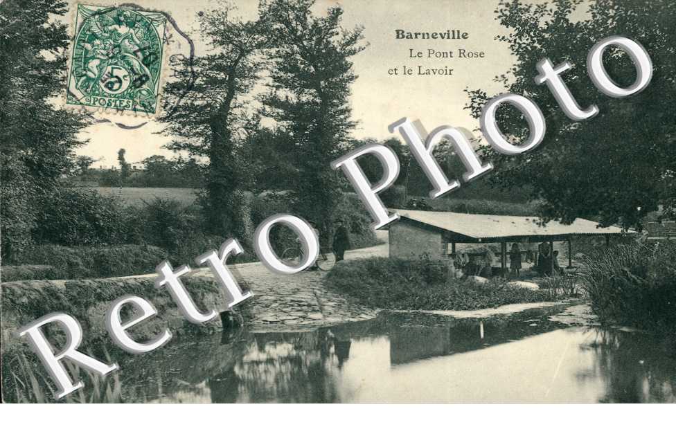 Le pont Rose et le Lavoir - Barneville