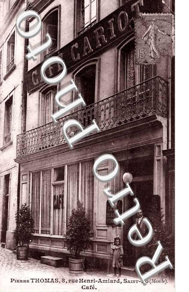 Pierre Thomas rue Henri-Amiard cafe