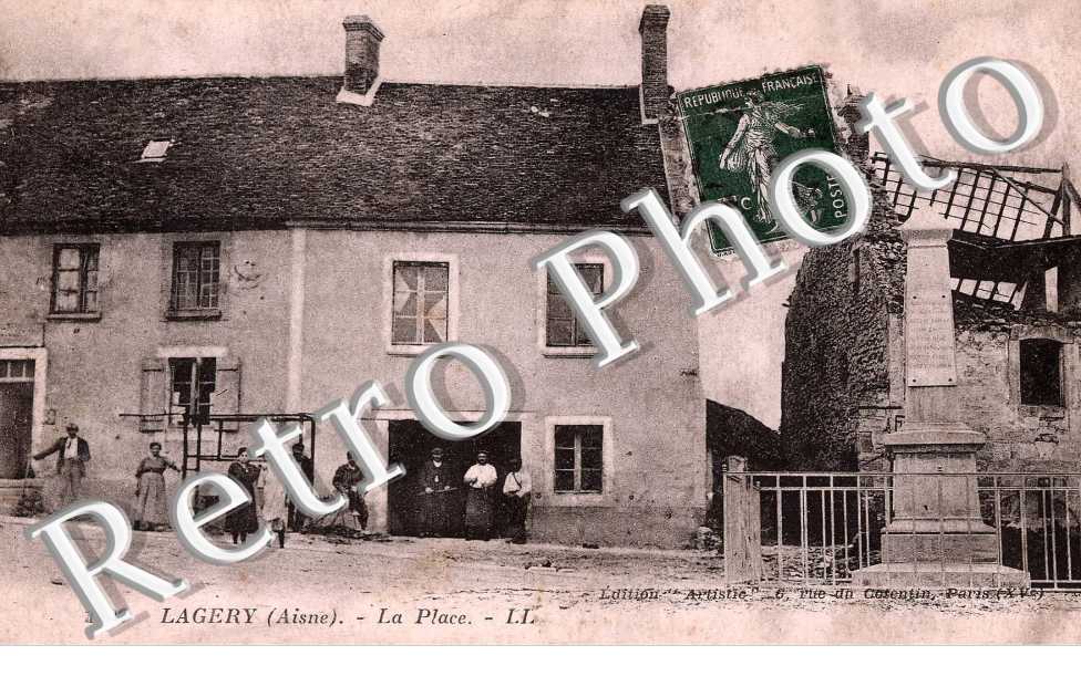 LA PLACE