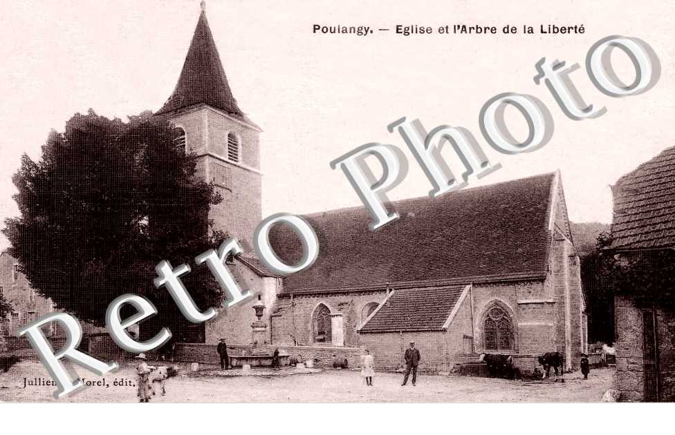 eglise et l&#039; Arbre de la Liberte