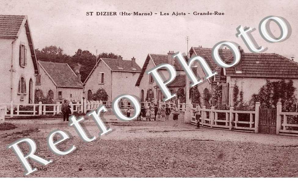 Les Ajots - Grande Rue