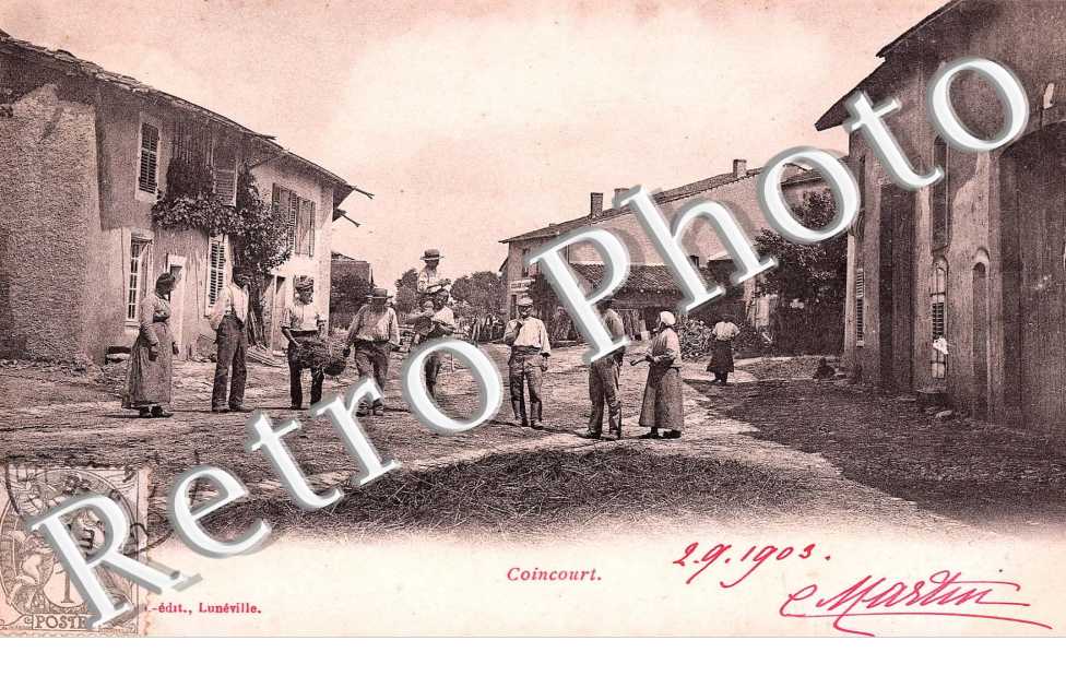 ( une rue )