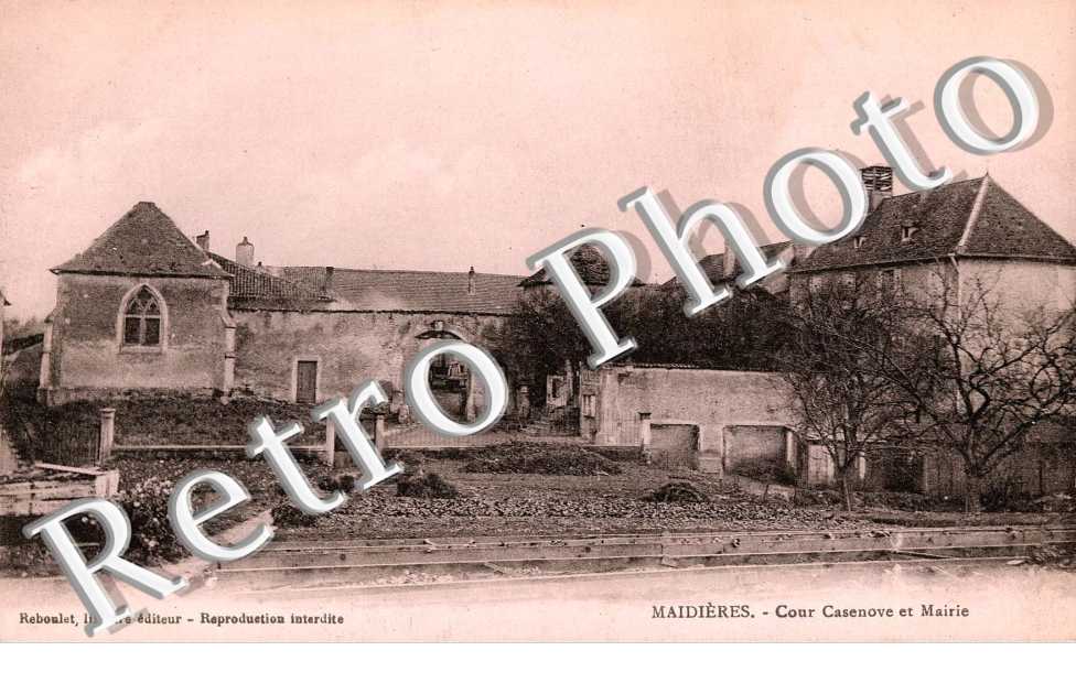 cour Casenove et mairie