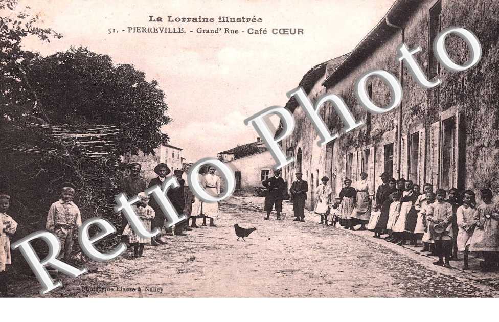 Grand'rue et le cafe coeur