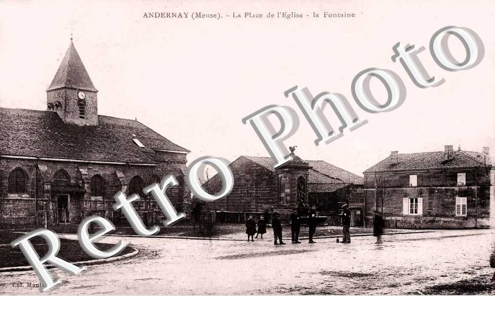 Place de l'eglise - la fontaine