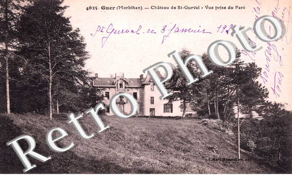 Chateau de Saint Gurval - vue prise du Parc