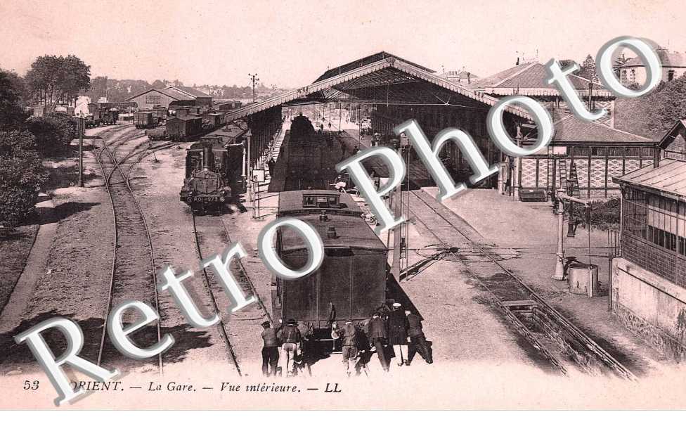 la gare - vue interieure (train)